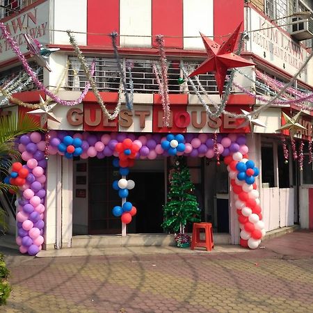 Kim Lawn Guest House Calcutta Exteriör bild