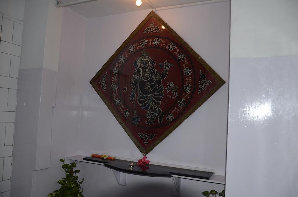 Kim Lawn Guest House Calcutta Exteriör bild