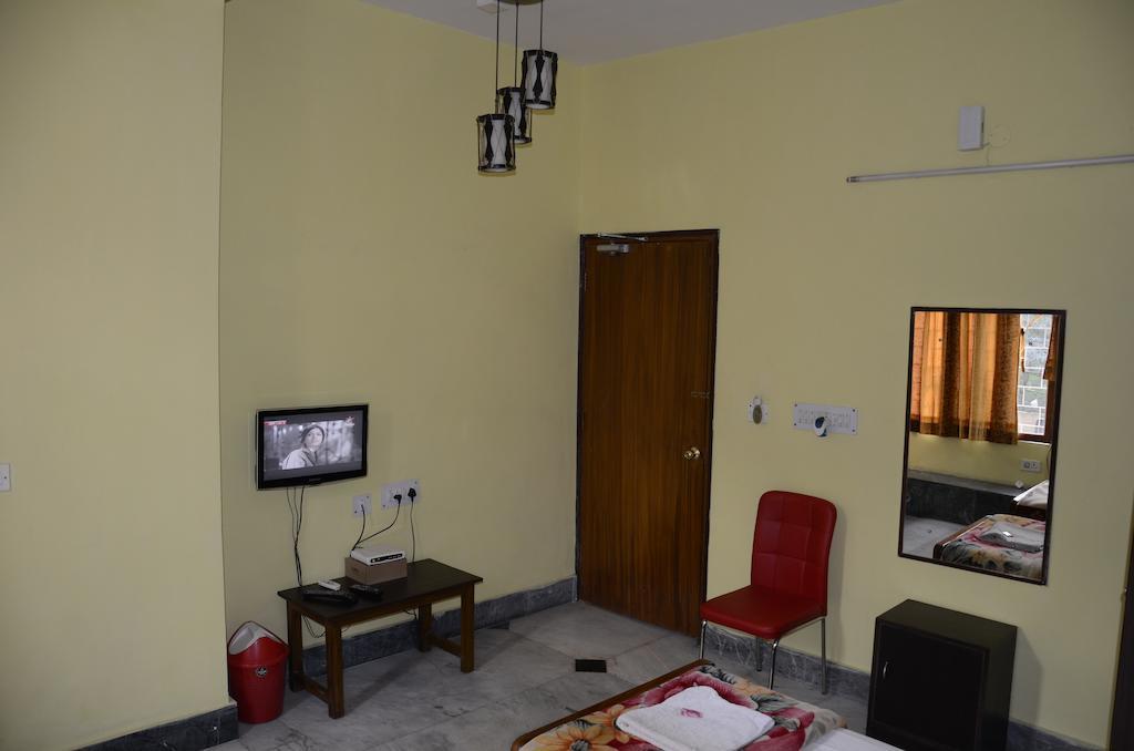 Kim Lawn Guest House Calcutta Exteriör bild
